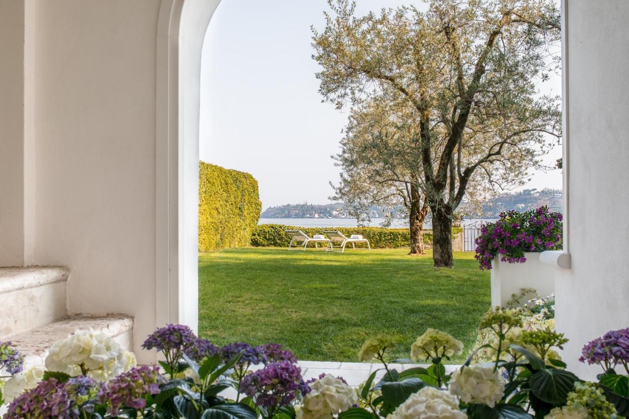 Luxury Lake View Apartments Salo Exterior photo